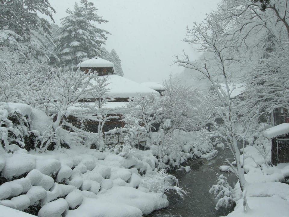 Facade/entrance, Natural landscape, Winter