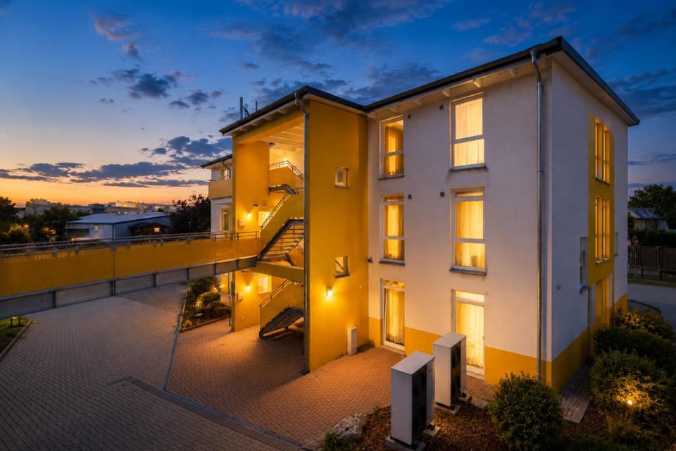 Property building, Night
