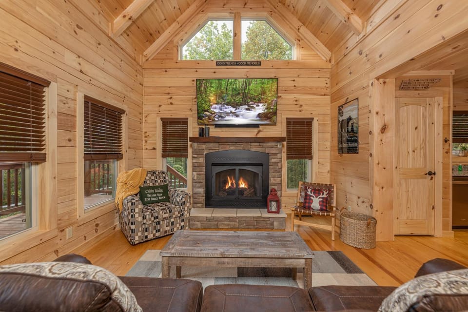 Smoky Retreat cabin Cabin in Gatlinburg