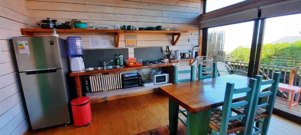 Balcony/Terrace, Kitchen or kitchenette, Dining area