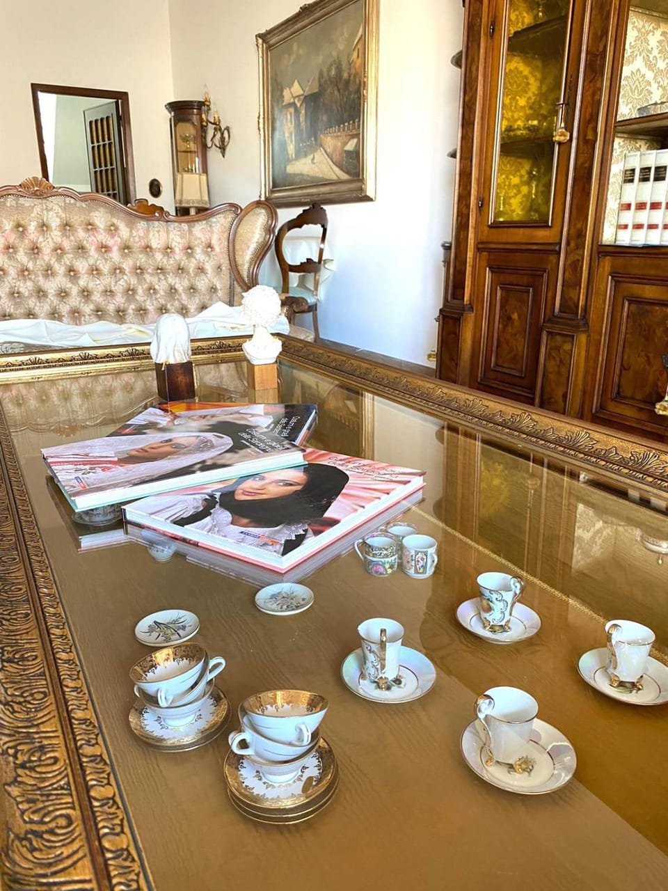 Communal lounge/ TV room, Lounge or bar