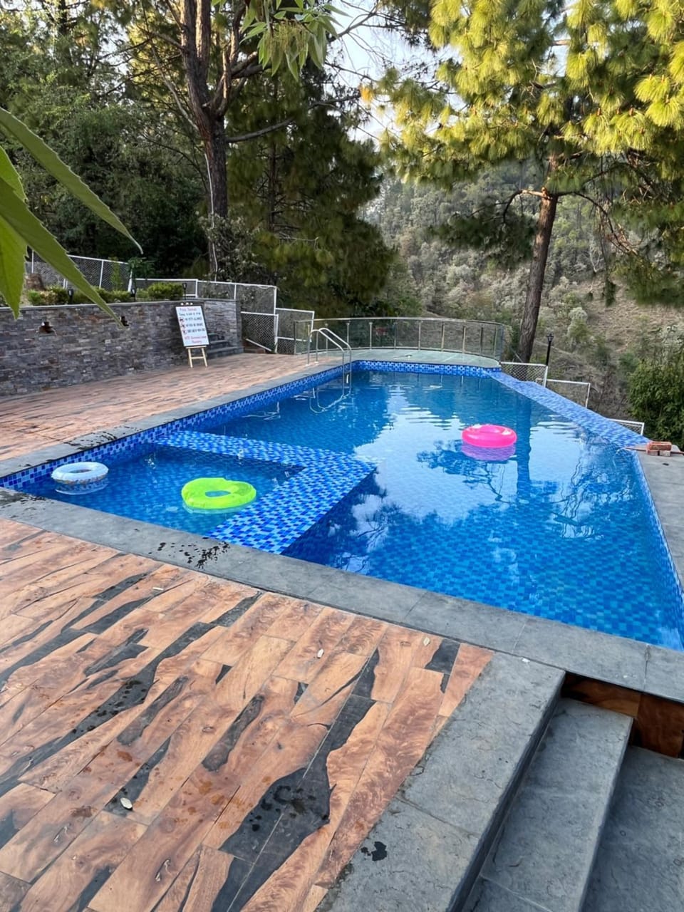 Swimming pool, Swimming pool