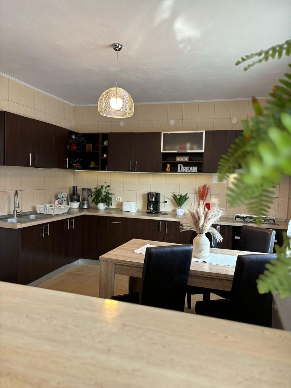 Pensiunea Amarilis Bed and Breakfast in Brașov County