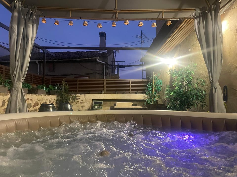 Hot Tub, Spa and wellness centre/facilities, Swimming pool