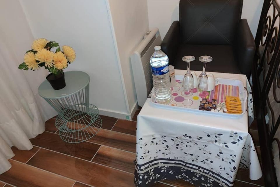 Bel Appart entre Paris et Dysney équipé (Ref:KL0) Apartment in Gagny