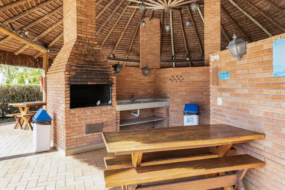 RIVIERA DE SÃO LOURENÇO - CONDO ACQUA A 0,5 MINUTO DA PRAIA - estilo resort! Apto com ar condicionado e wifi Apartment in Bertioga
