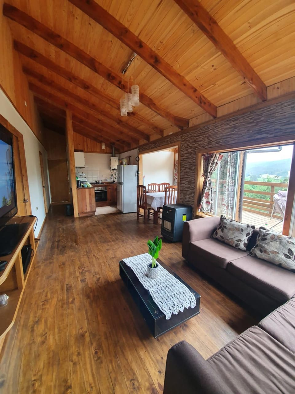 Casa del Lago Vichuquén House in O'Higgins, Chile