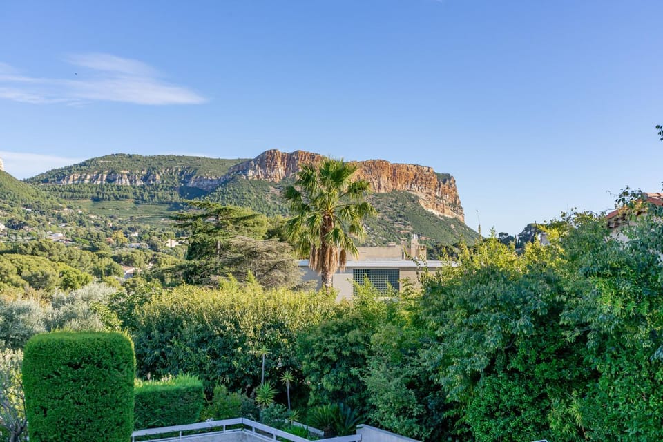 Le Canaio Upper Club par Dodo-a-Cassis Apartment in Cassis