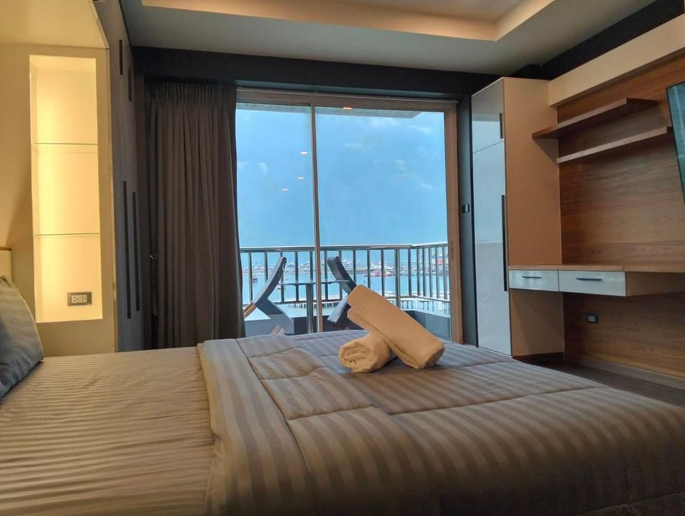 โรงแรม ชาโตว์วิสต้า Hotel in Chon Buri Changwat