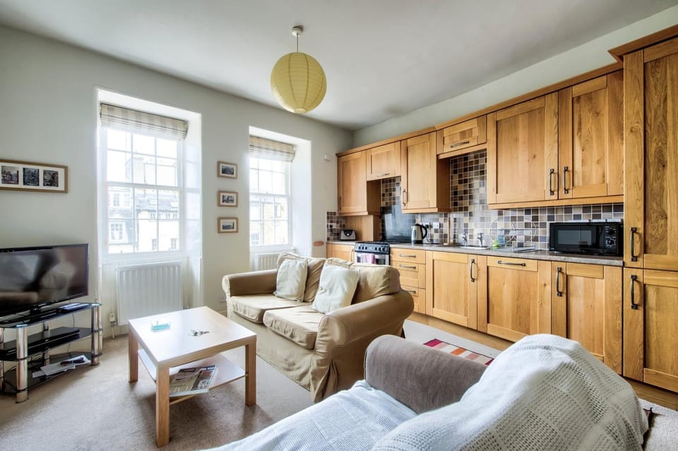 GuestReady - Charming Home in Old Town Apartment in Edinburgh