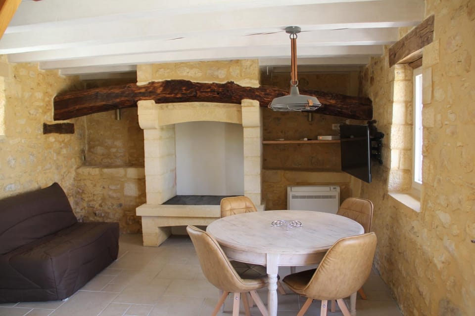 Gîte de La Fontaine House in Occitanie