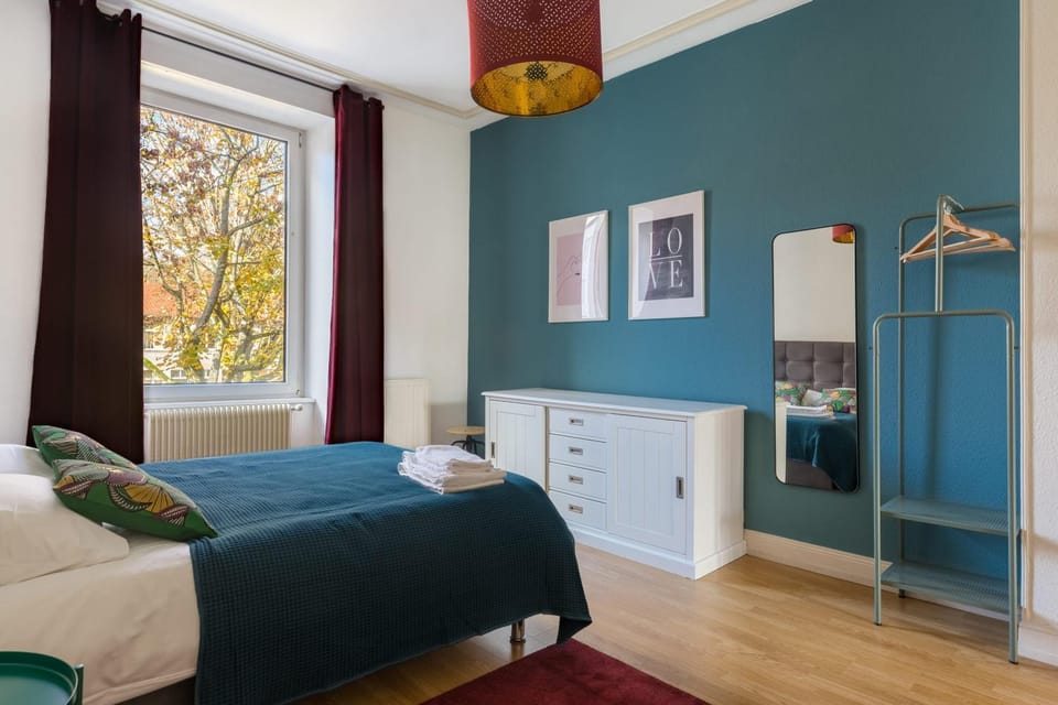 Travel Homes - The Wooden, Spacieux & bon quartier Apartment in Mulhouse