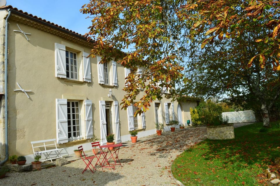 Le Jardin dans les vignes Bed and Breakfast in Nouvelle-Aquitaine