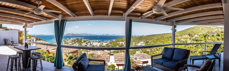 Fantastic Penthouse at Sunset Serenade Suites Apartment in Cruz Bay
