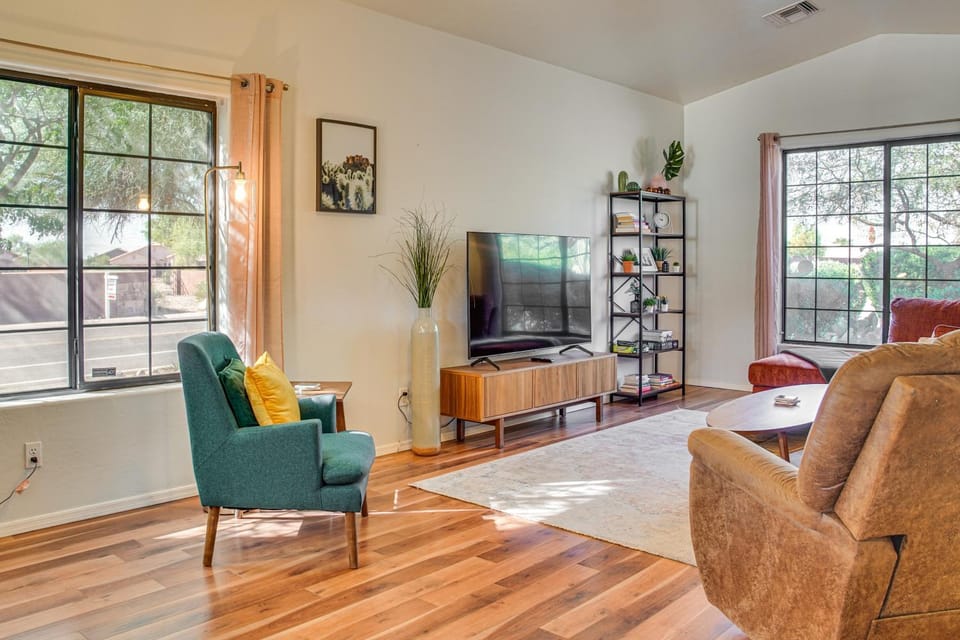 Pet-Friendly Snowbird Haven w/ Pool in Gold Canyon House in Gold Canyon