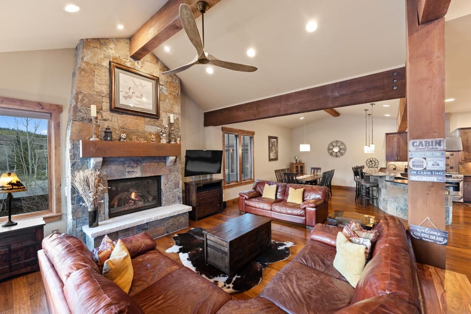 312 Shores Lane : 2 House in Breckenridge