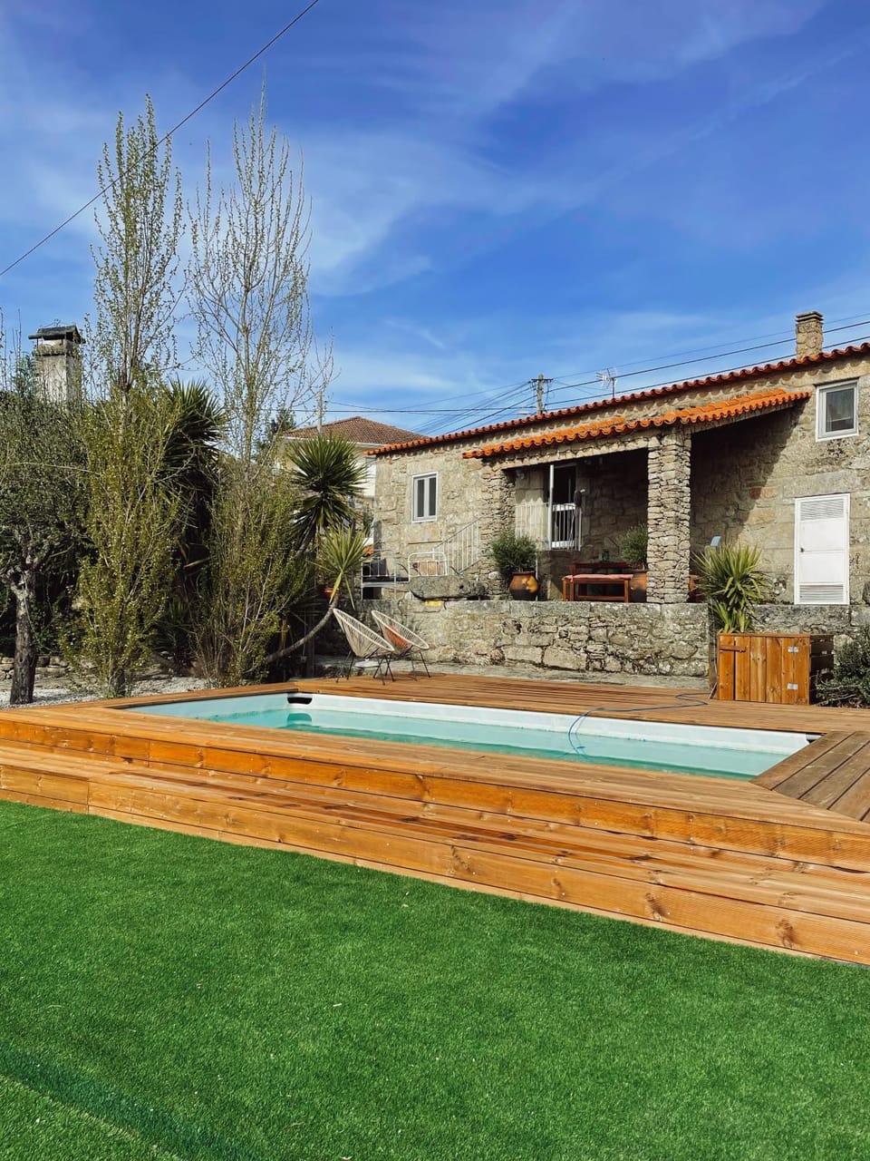 Property building, Garden, Pool view