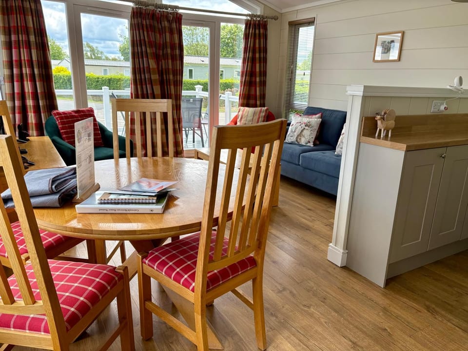 Hares Haven - Pet Friendly House in Cotswold District