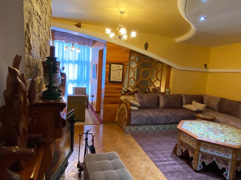 Très joli appartement au centre de IFRANE Apartment in Fez-Meknès