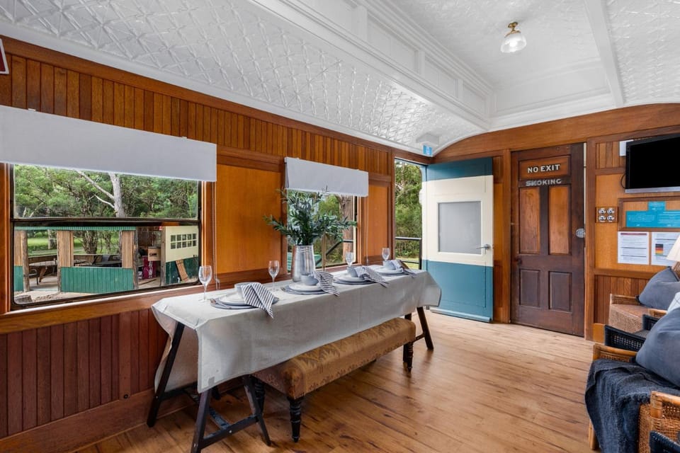 Angas Carriage, Alpine, Southern Highlands House in Alpine