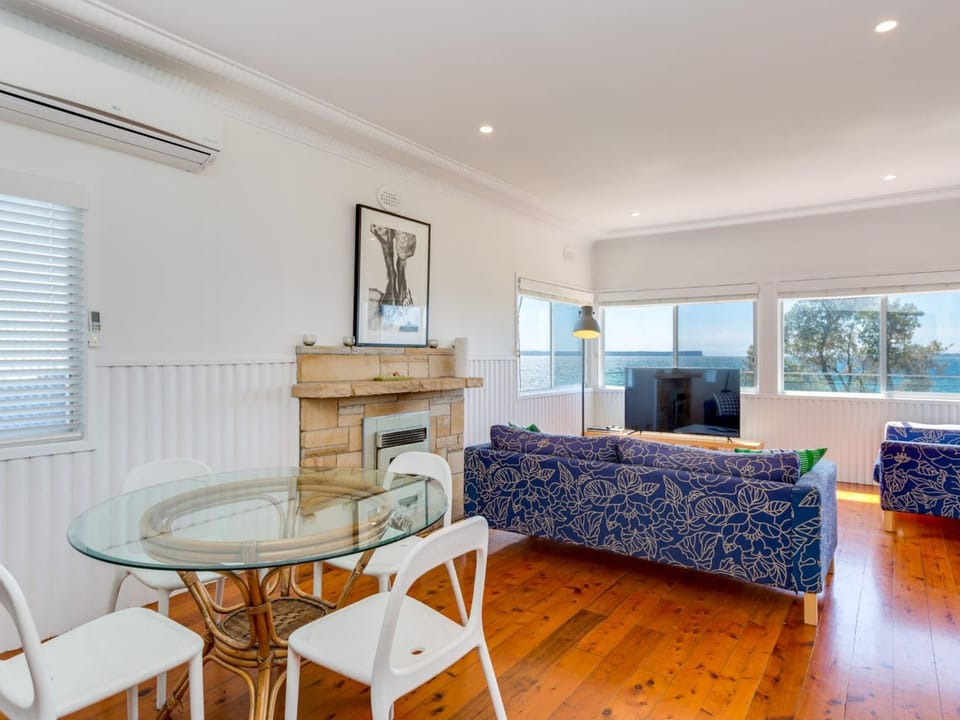 Bimbadgen at Hyams Beach House in Hyams Beach