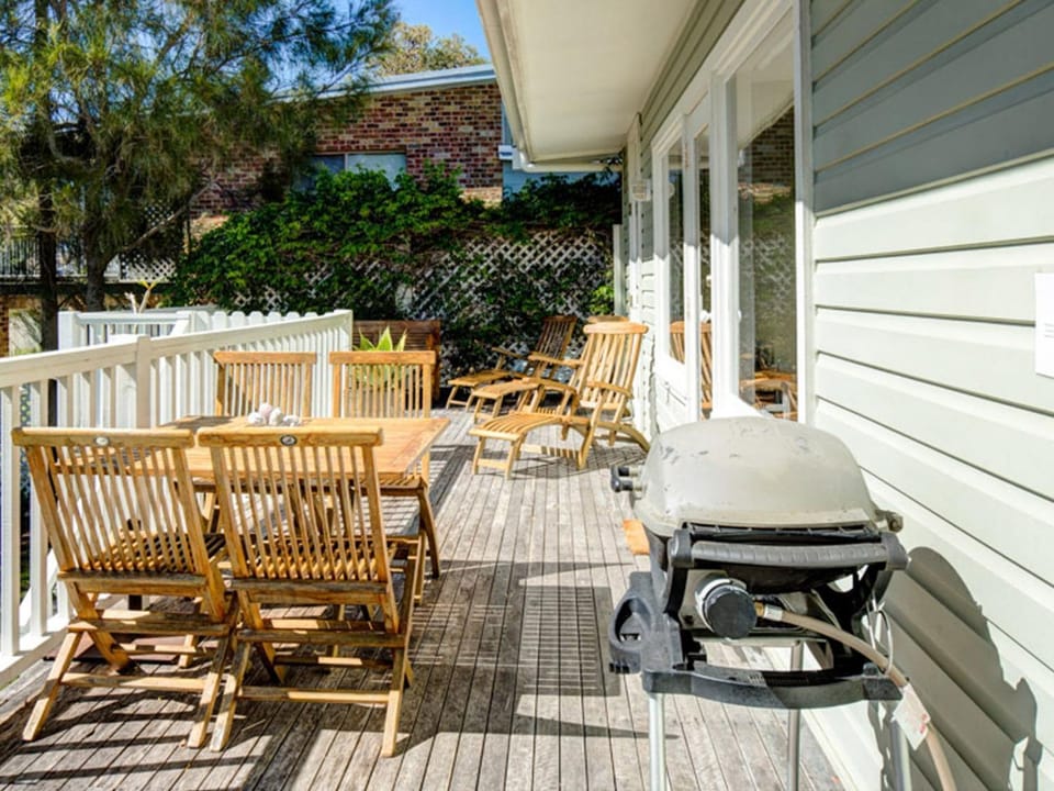 Calypsos Cottage at Hyams Beach House in Vincentia