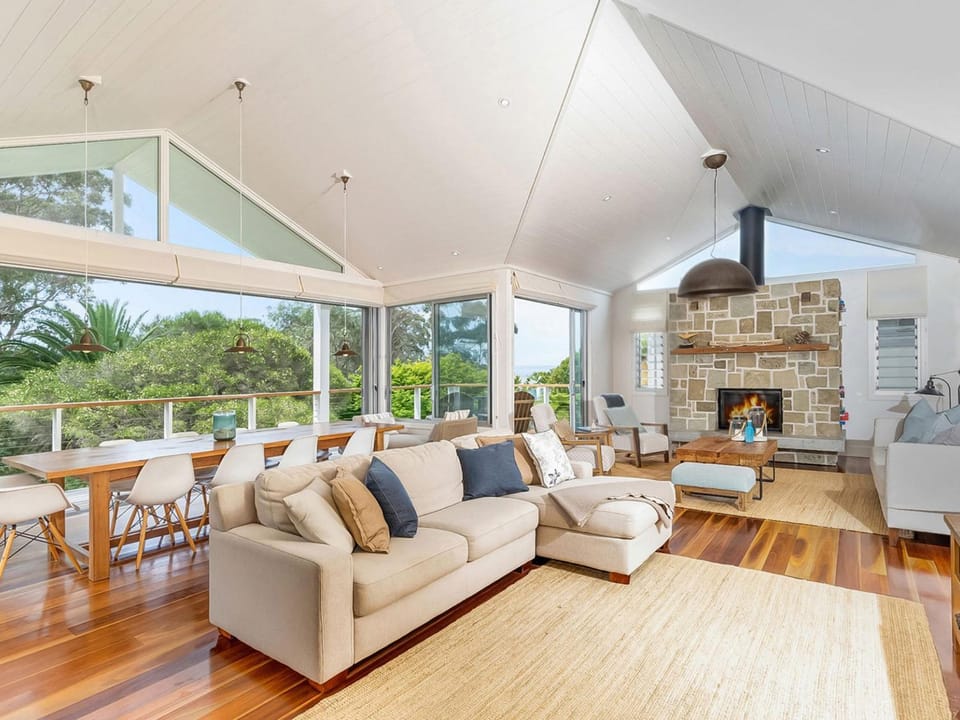 Coast at Hyams Beach House in Vincentia