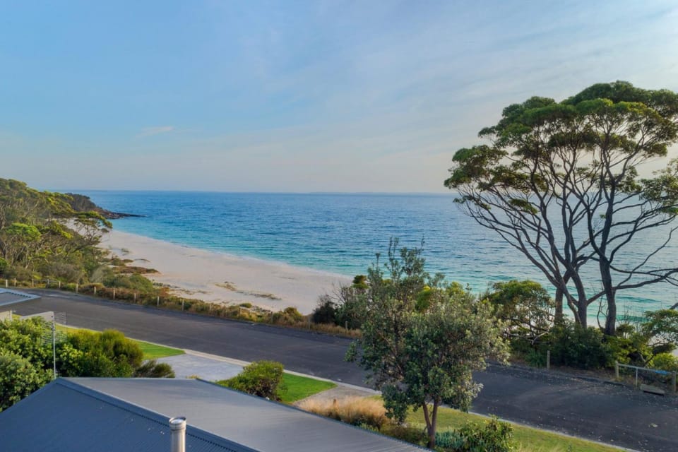 Chinamans at Hyams Beach House in Vincentia