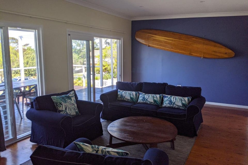 Seagrass Beach House at Hyams Beach House in Vincentia