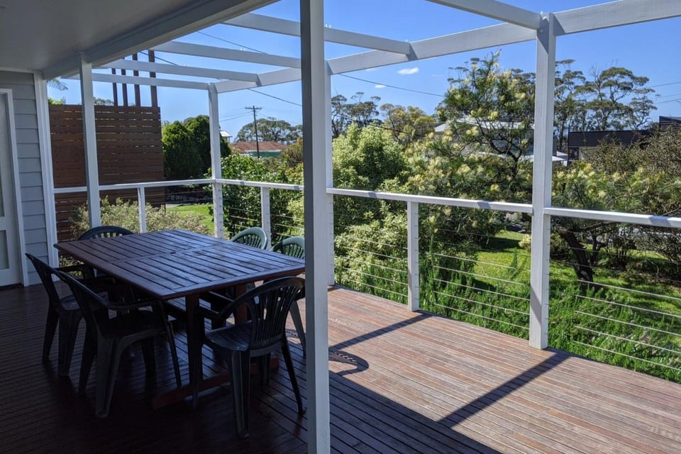 Seagrass Beach House at Hyams Beach House in Vincentia