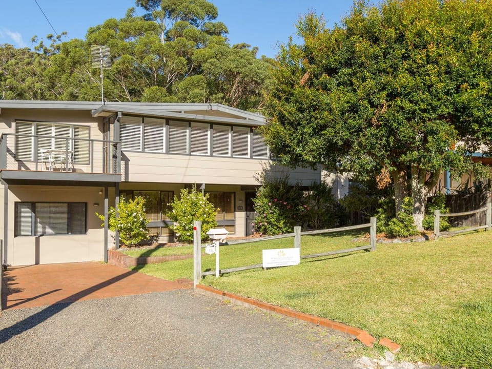 Shanti at Hyams Beach House in Vincentia