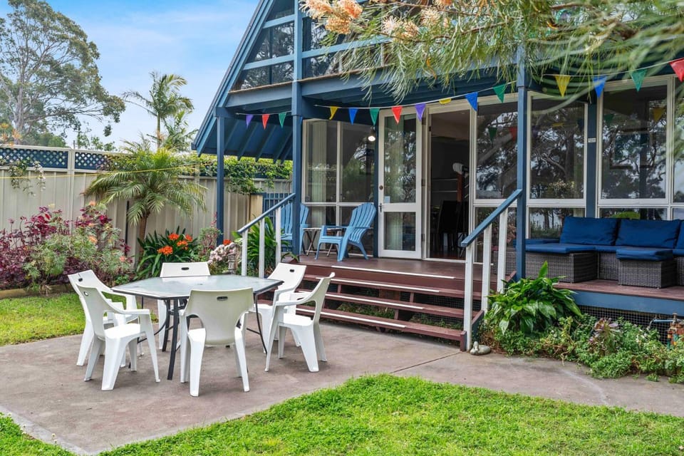 Lakeside Sorrento Sanctuary Point House in Saint Georges Basin