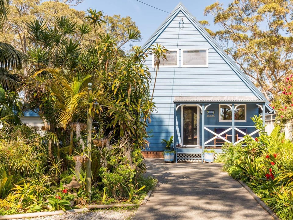 Lakeside Sorrento Sanctuary Point House in Saint Georges Basin