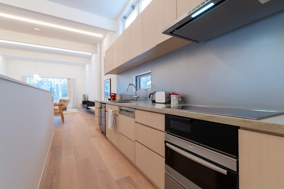 Kitchen or kitchenette, kitchen