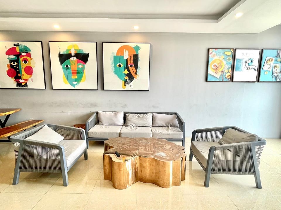 Living room, Decorative detail, Seating area