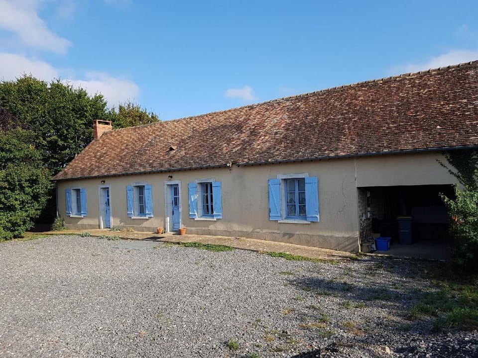 Gîte en pleine campagne près du Mans - FR-1-410-138 House in Centre-Val de Loire
