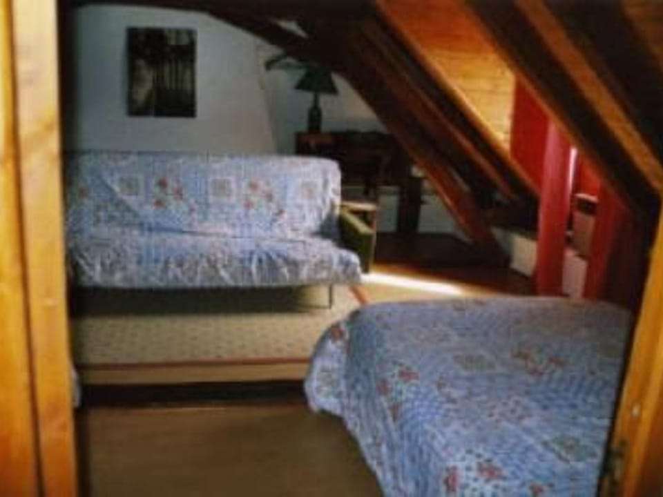 Fermette rénovée proche 24H du Mans, 4 ch., grand terrain, idéal familles et animaux acceptés - FR-1-410-133 House in Pays de la Loire