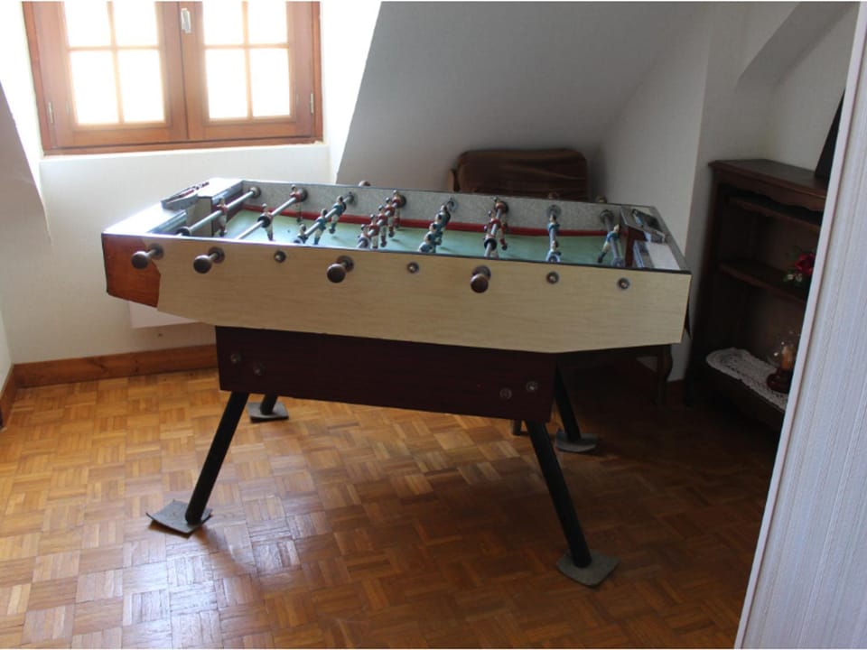 Grande Maison de Campagne avec Jardin Clôturé, Pétanque et Ping-Pong - Idéale Familles - FR-1-410-182 House in Pays de la Loire