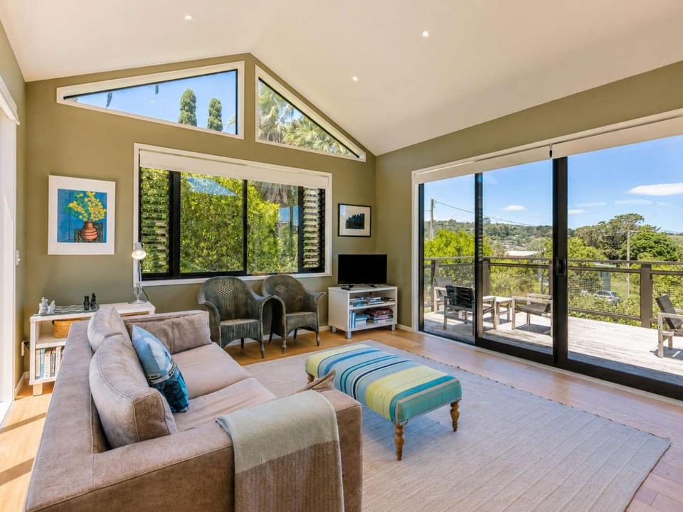 Art Lovers Retreat - Stay Waiheke House in Auckland Region