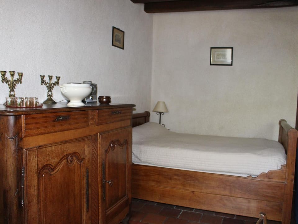 Maison de campagne avec grand jardin, cheminée, vélos et wifi à Berfay - FR-1-410-242 House in Pays de la Loire