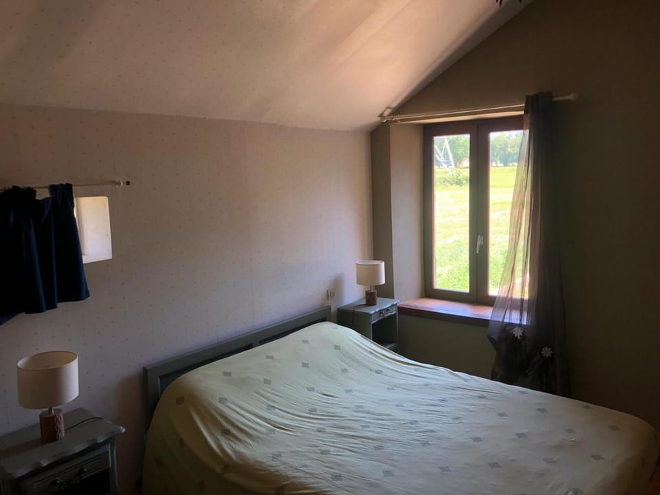 Longère rénovée proche du Mans avec jardin et salle de jeux - FR-1-410-248 House in Pays de la Loire