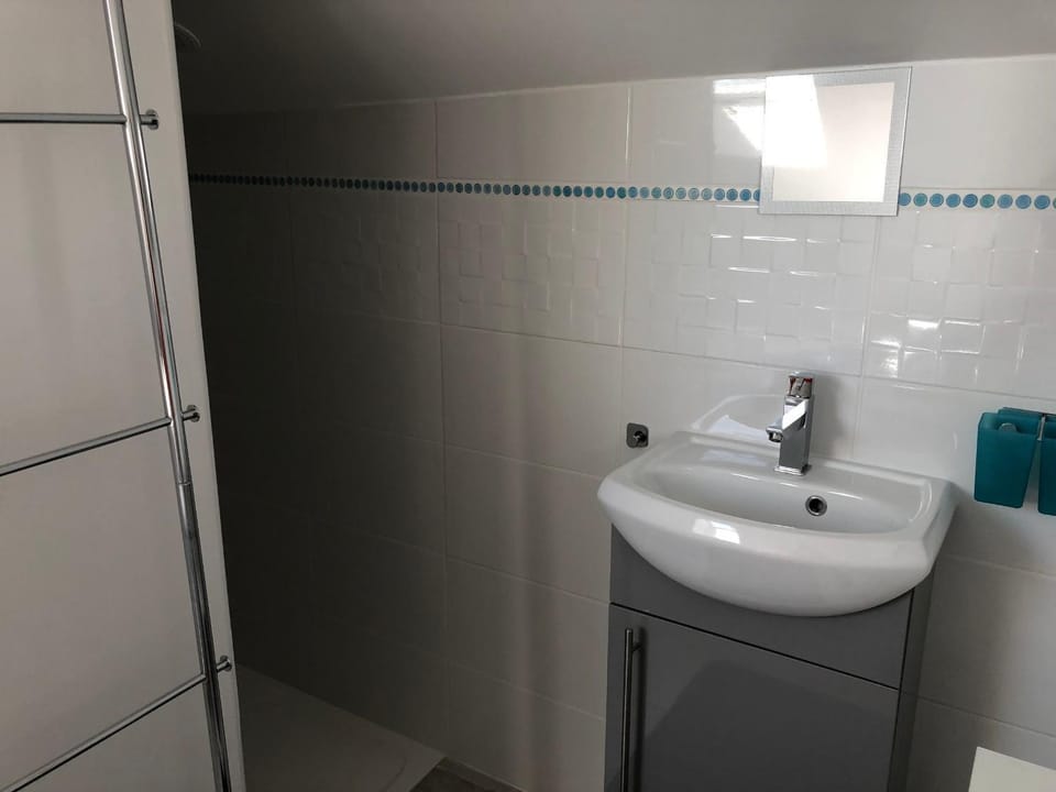 Gîte tout confort près du circuit des 24H du Mans - 3 chambres, jardin et parking privé - FR-1-410-261 House in Centre-Val de Loire