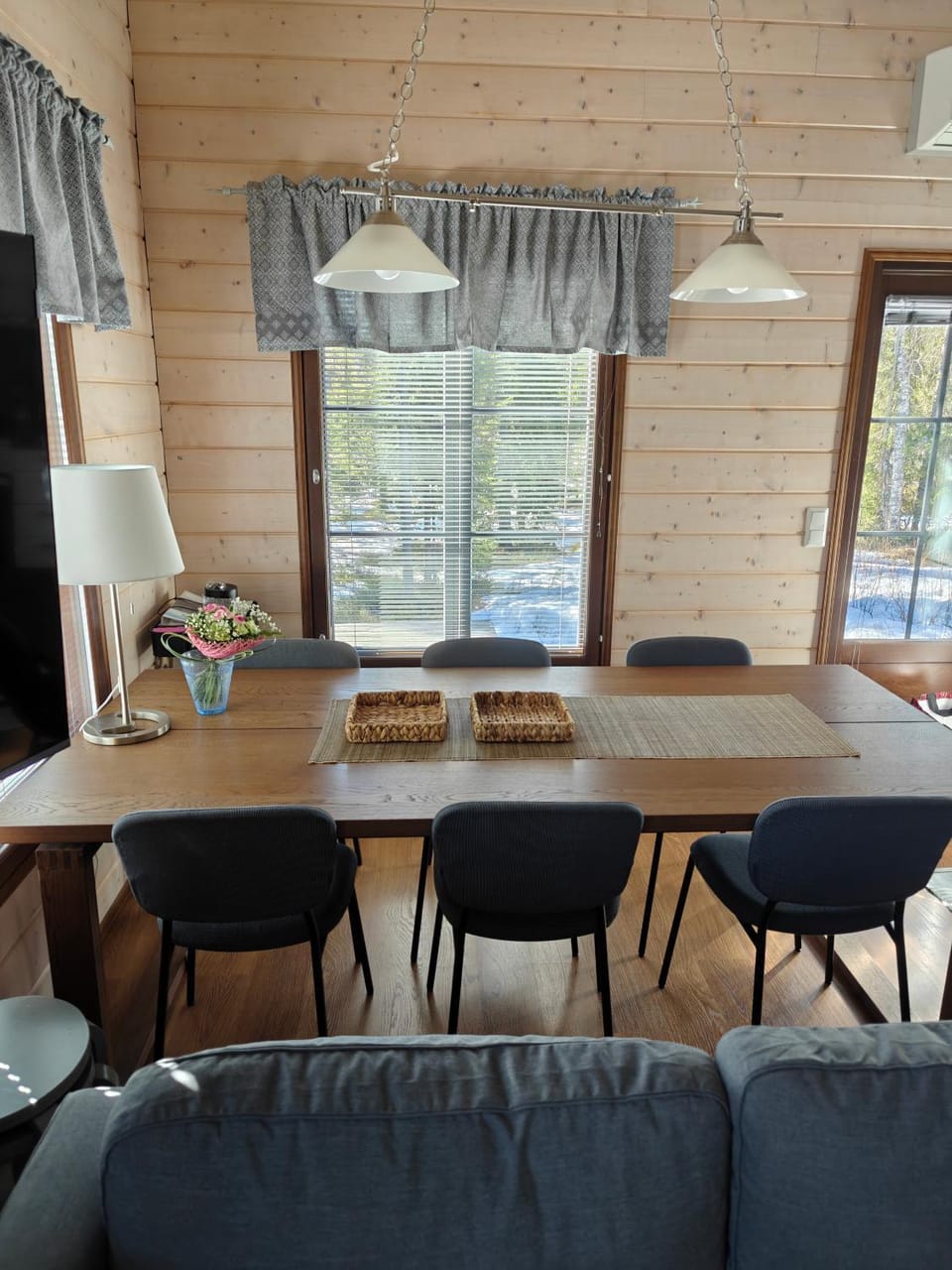 Dining area, kitchen
