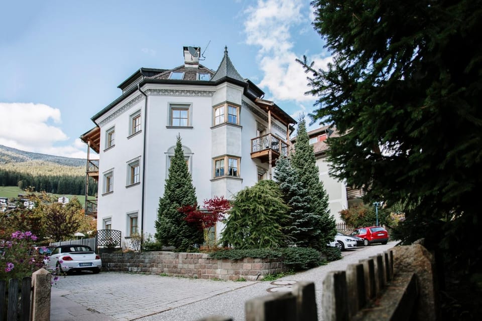 Residence Castel Apartment in Ortisei