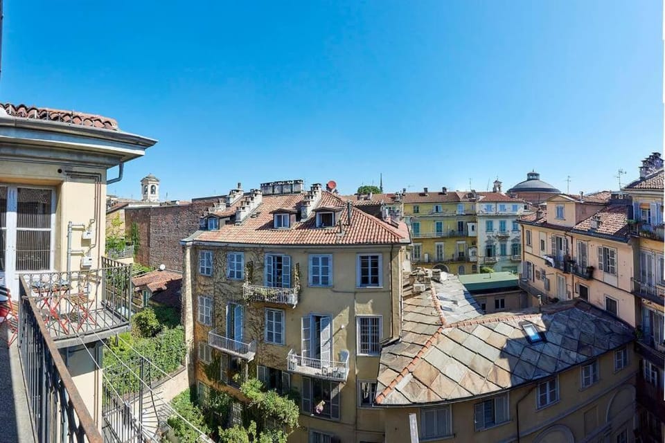 Domus Mazzini Apartment in Turin
