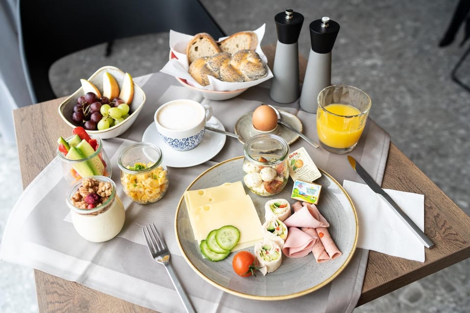 Buffet breakfast