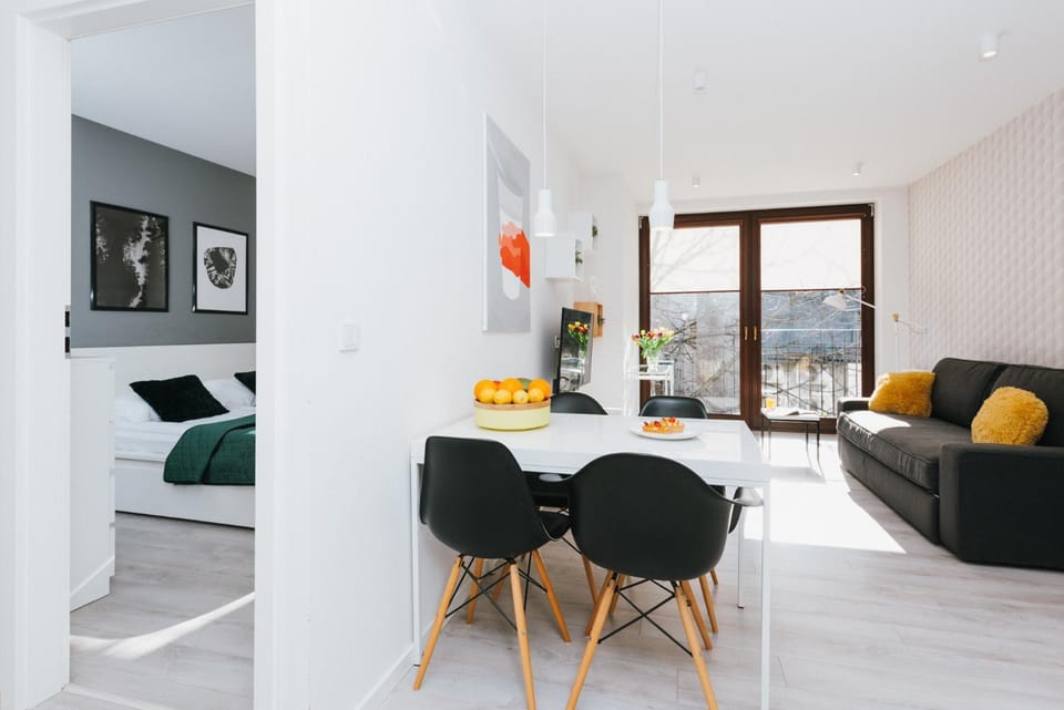 Living room, Seating area, Dining area, Bedroom