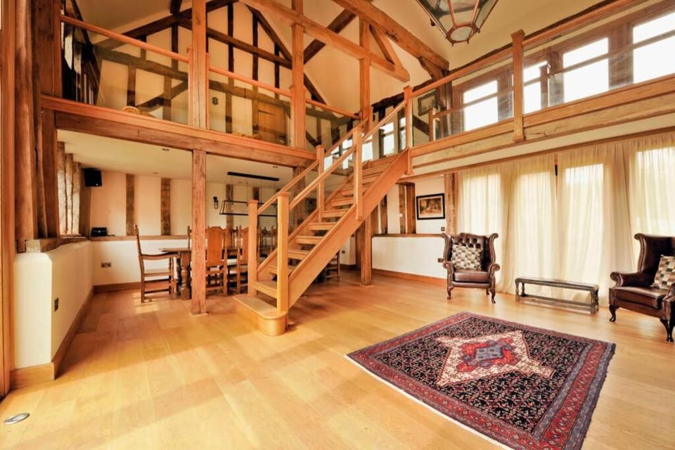 Old Oak Barn - Beautiful barn conversion with wonderful Jacuzzi hot tub House in Mid Suffolk District