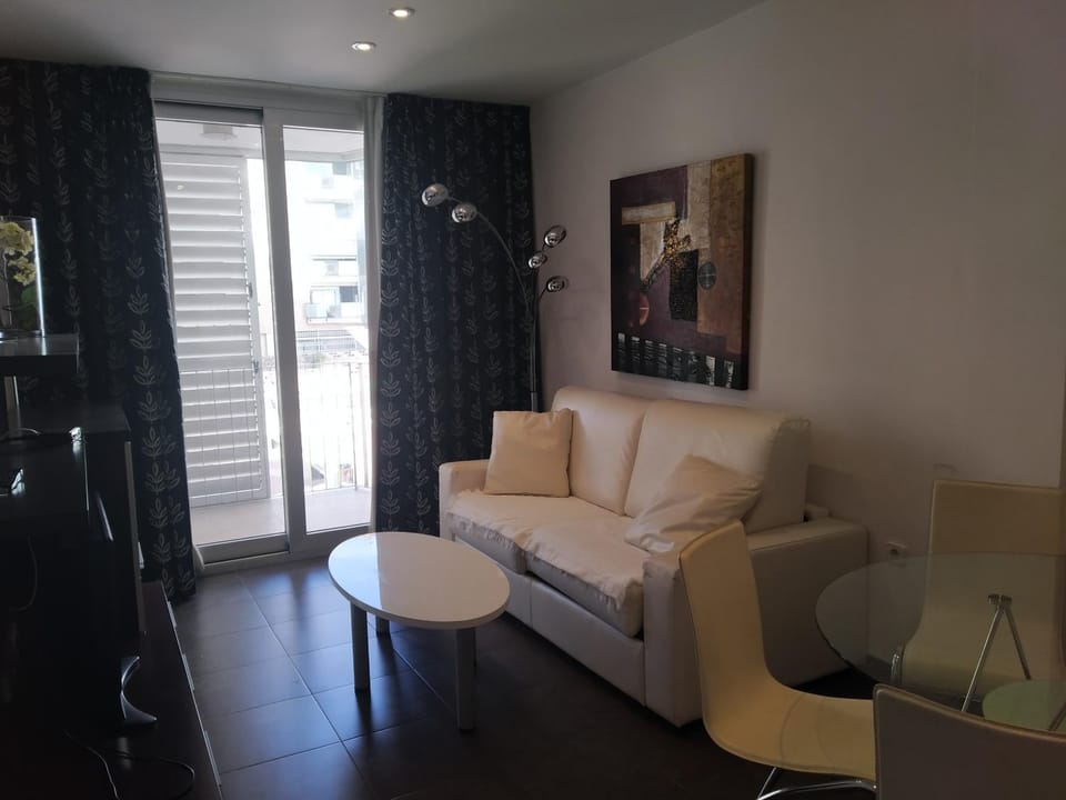 Balcony/Terrace, Dining area