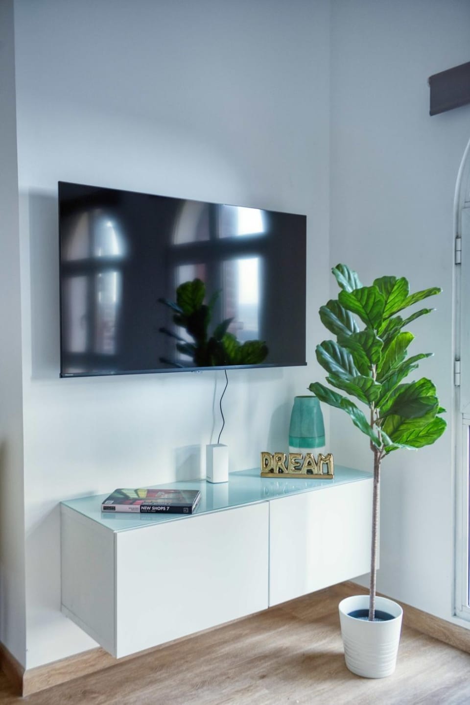 The Smart Concierge - Discovery Gardens street 4 Apartment in Dubai